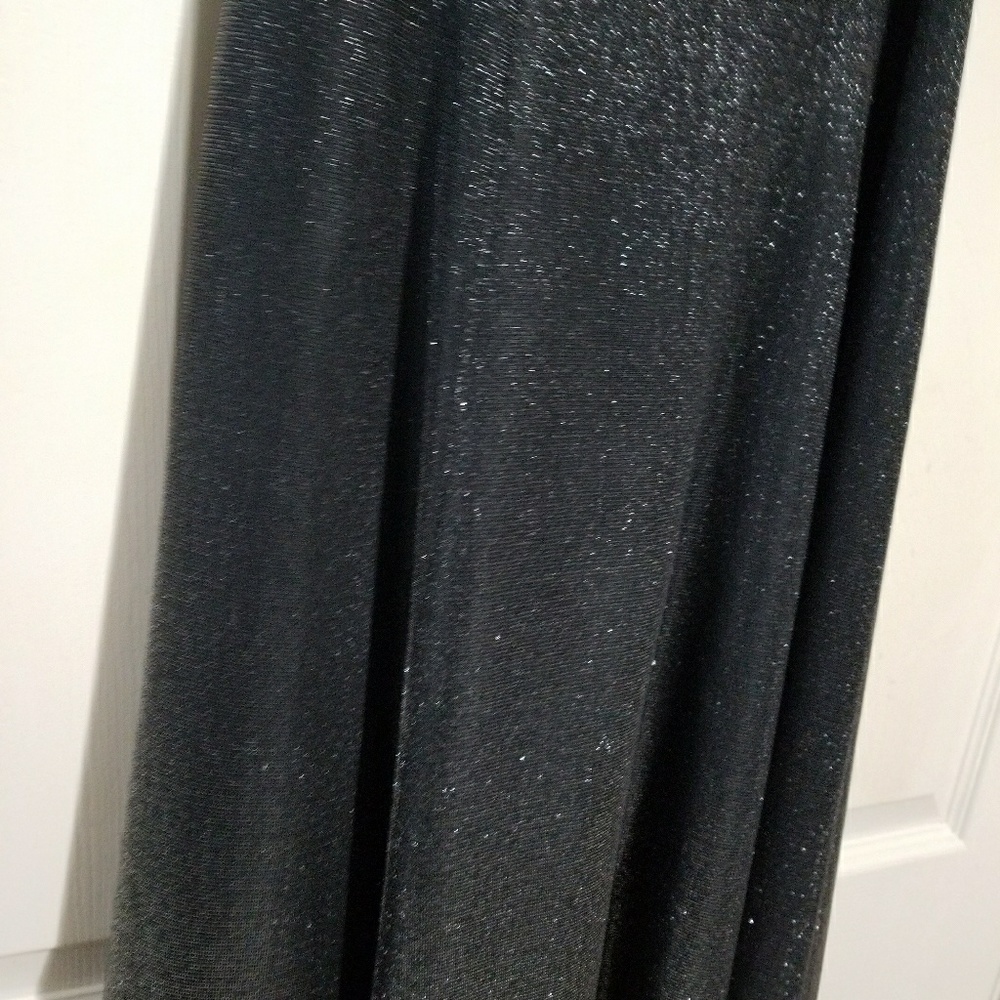 Betsy & Adam | Evening formal gown crystal  4 - Picture 3 of 5